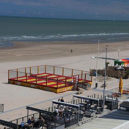 Grande Chambre Dans Loft A Deux Pas De La Plage Dunkirk Eksteriør billede
