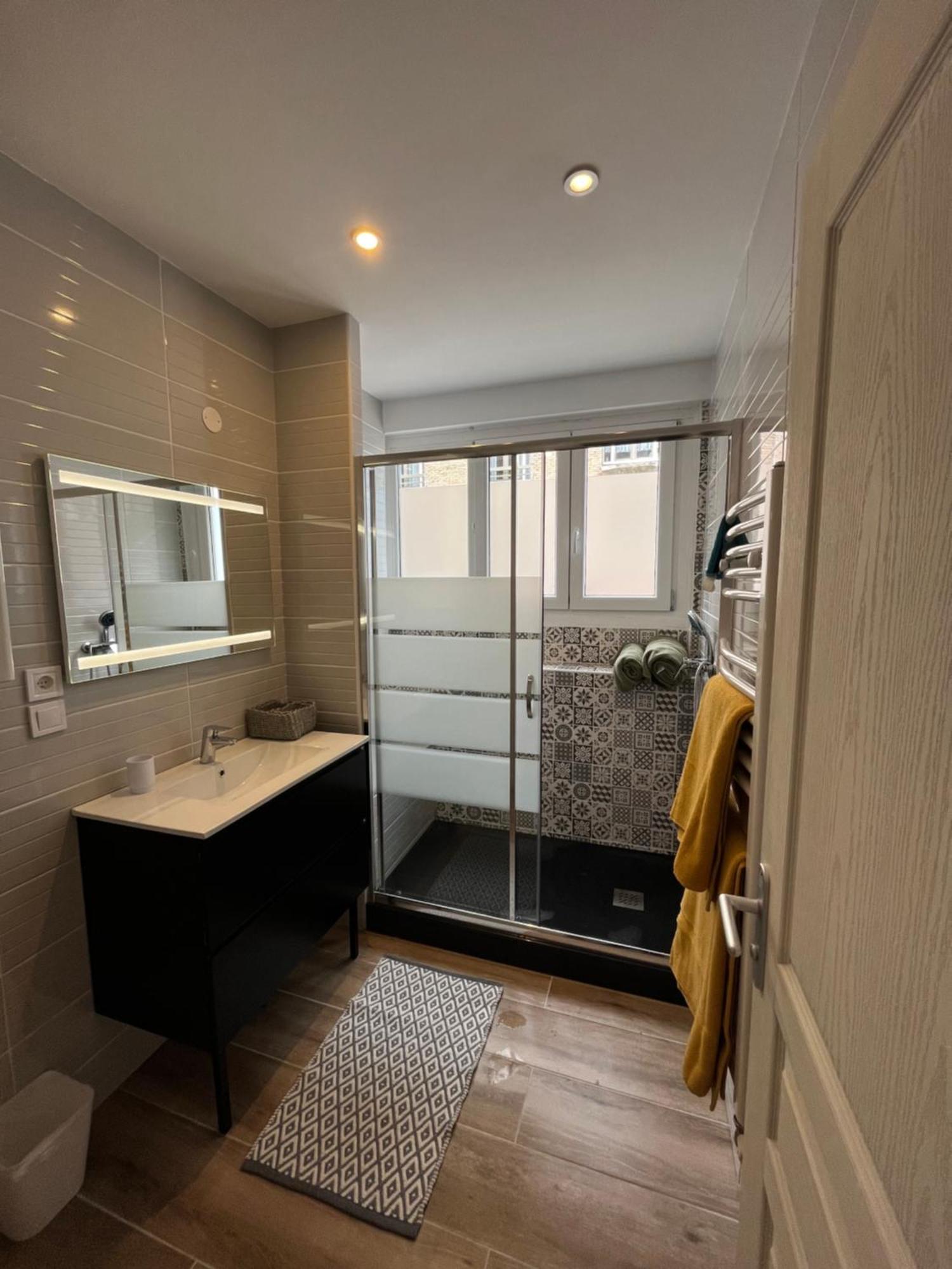 Grande Chambre Dans Loft A Deux Pas De La Plage Dunkirk Eksteriør billede
