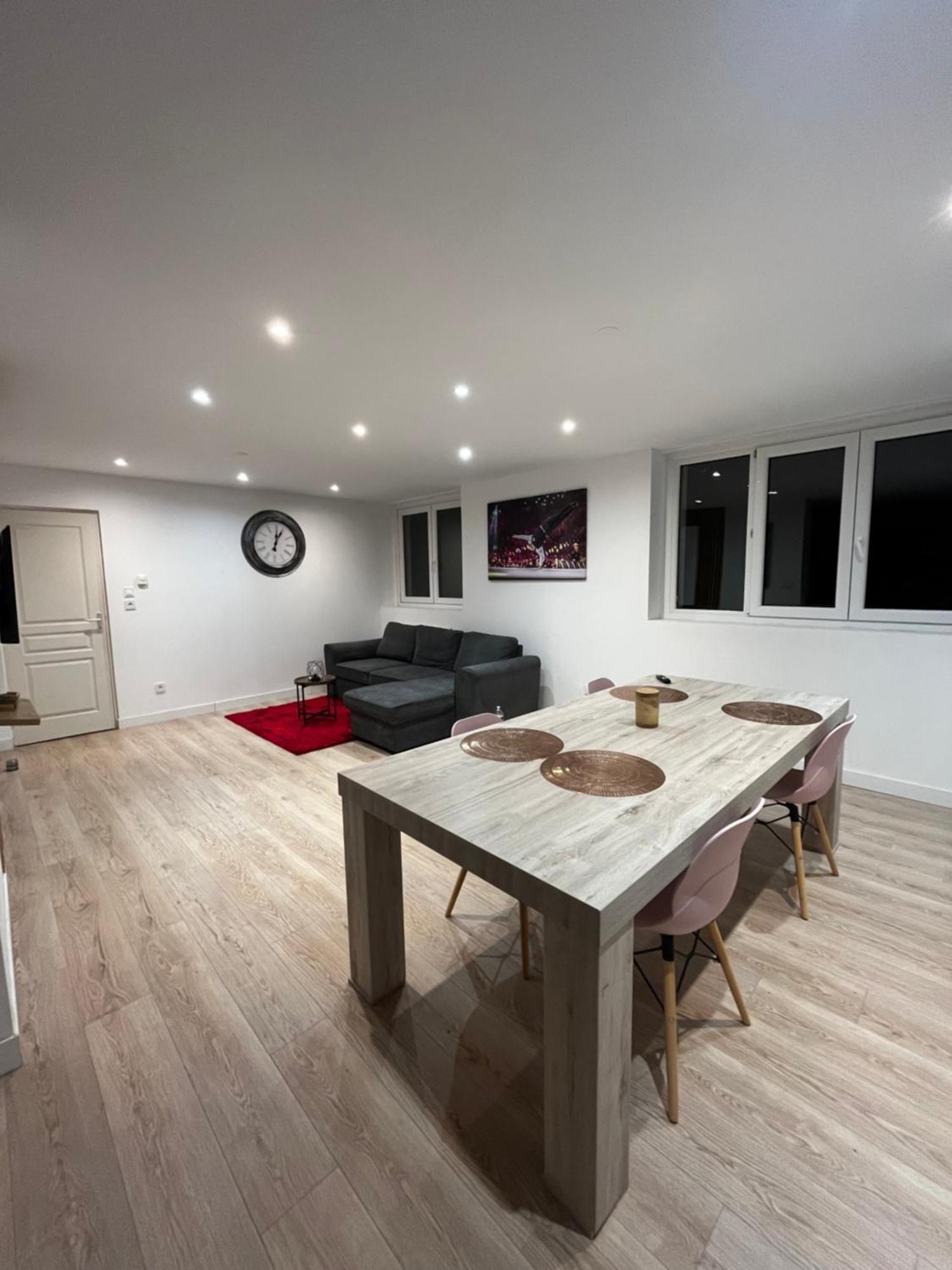 Grande Chambre Dans Loft A Deux Pas De La Plage Dunkirk Eksteriør billede